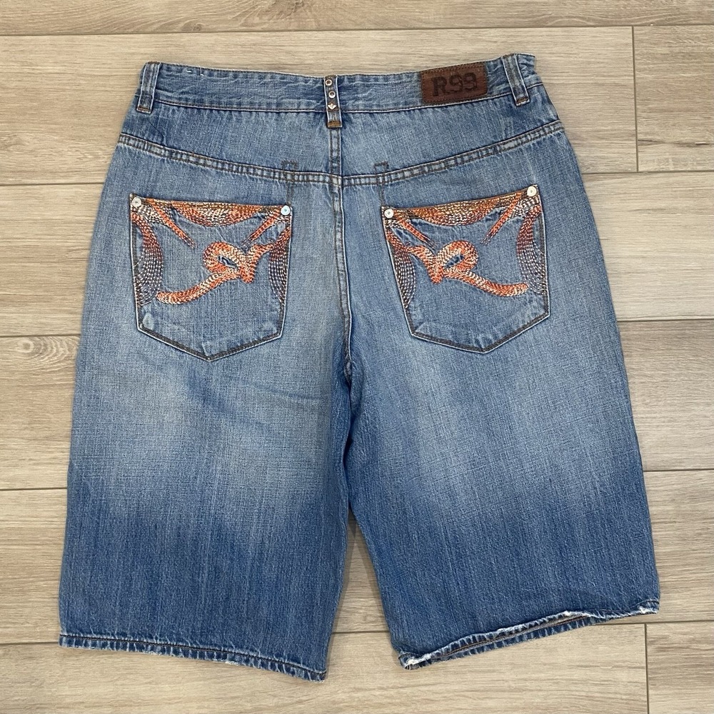 Y2K Rocawear Embroidered Baggy Shorts Men's Size 38x15 Skater Grunge 2000s Jorts